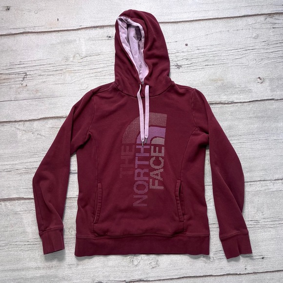 The North Face Tops - The North Face Burgundy Pullover Hoodie Athletic Logo Graphic Women M‎